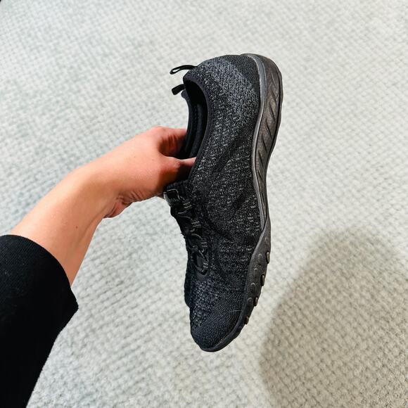 Vintage y2k Skechers Black Low Training Track Sneakers 9.5 Laceup Cheer Comfort - Picture 3 of 6